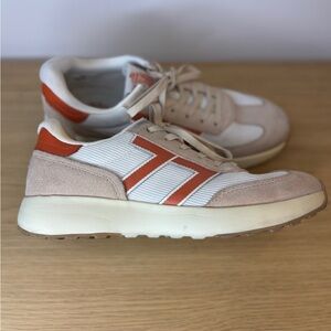 Le Tiger 77 Baxter Beige Suede, White Mesh and Orange Accent Men's 8 Sneakers